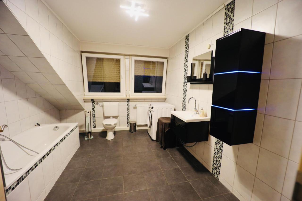 Generous Apartment I 7 Beds I 110 Sqm I Fast Internet Paderborn Exterior foto